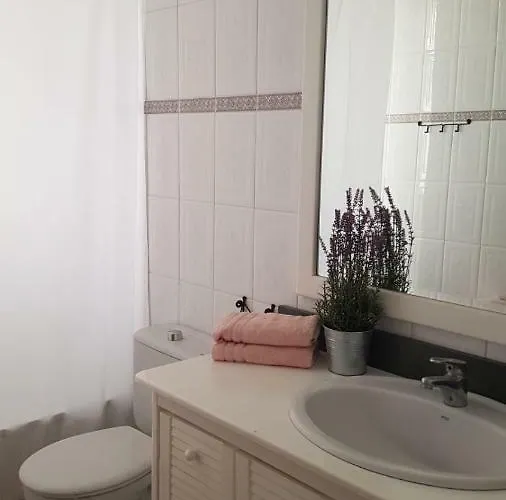 Будинок відпочинку La Solandra Адехе